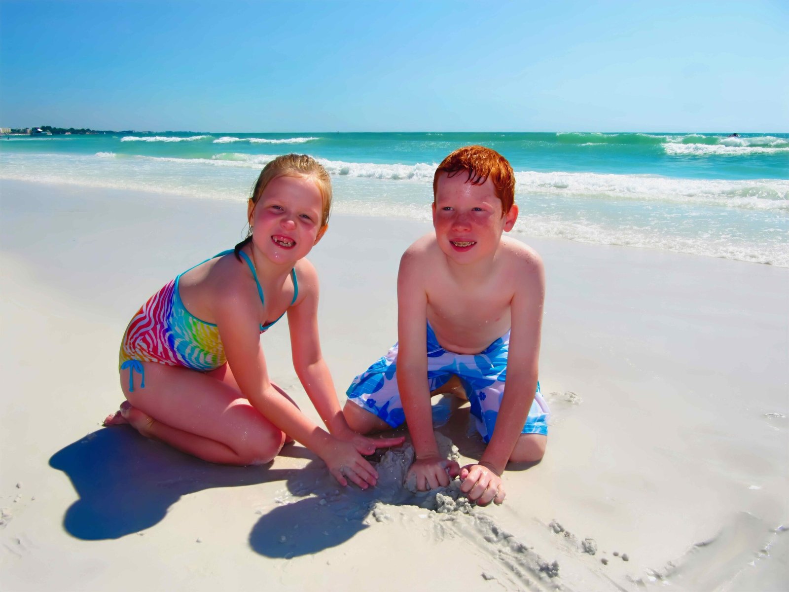 kids having fun at the beach in Sarasota