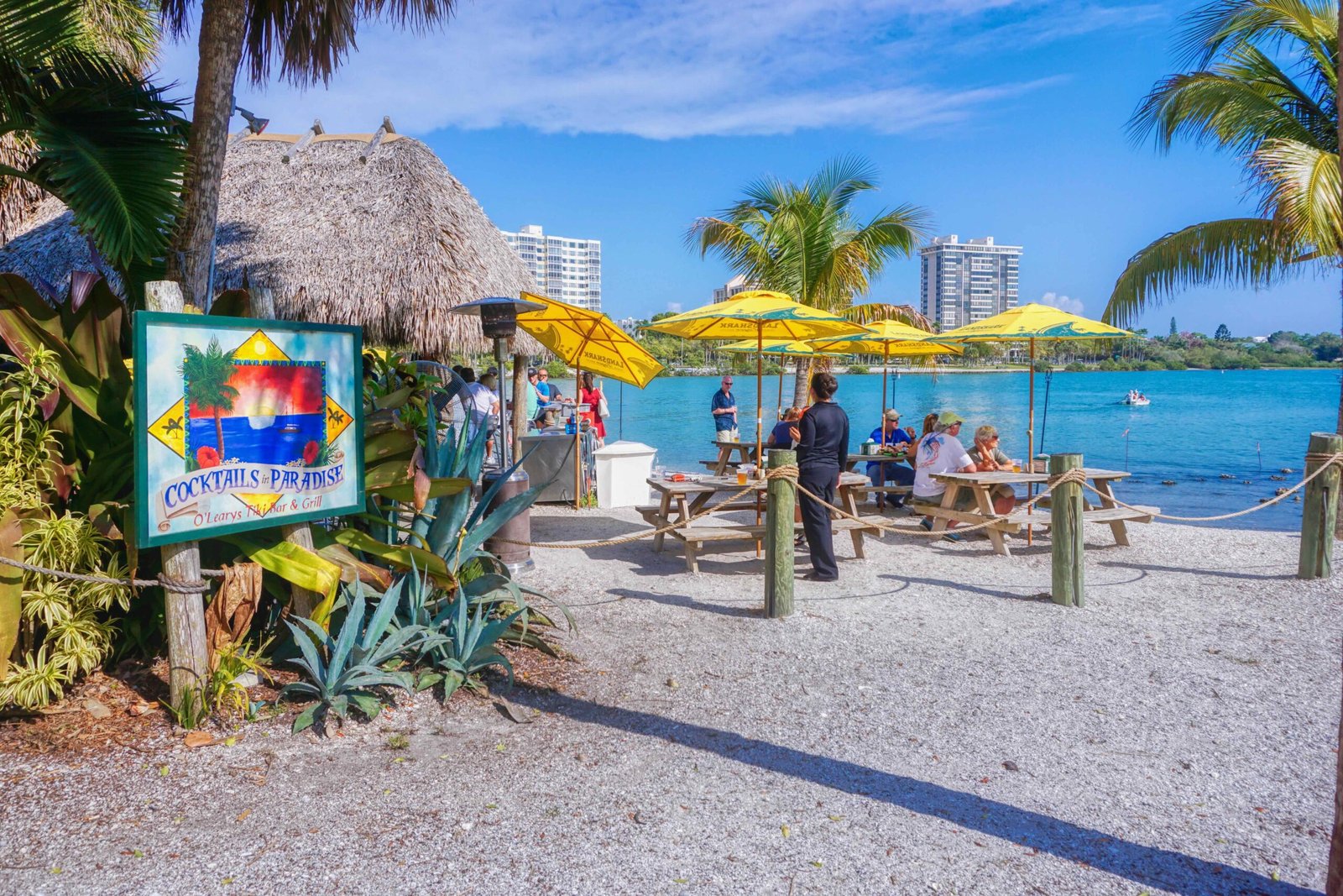 tiki bar sarasota
