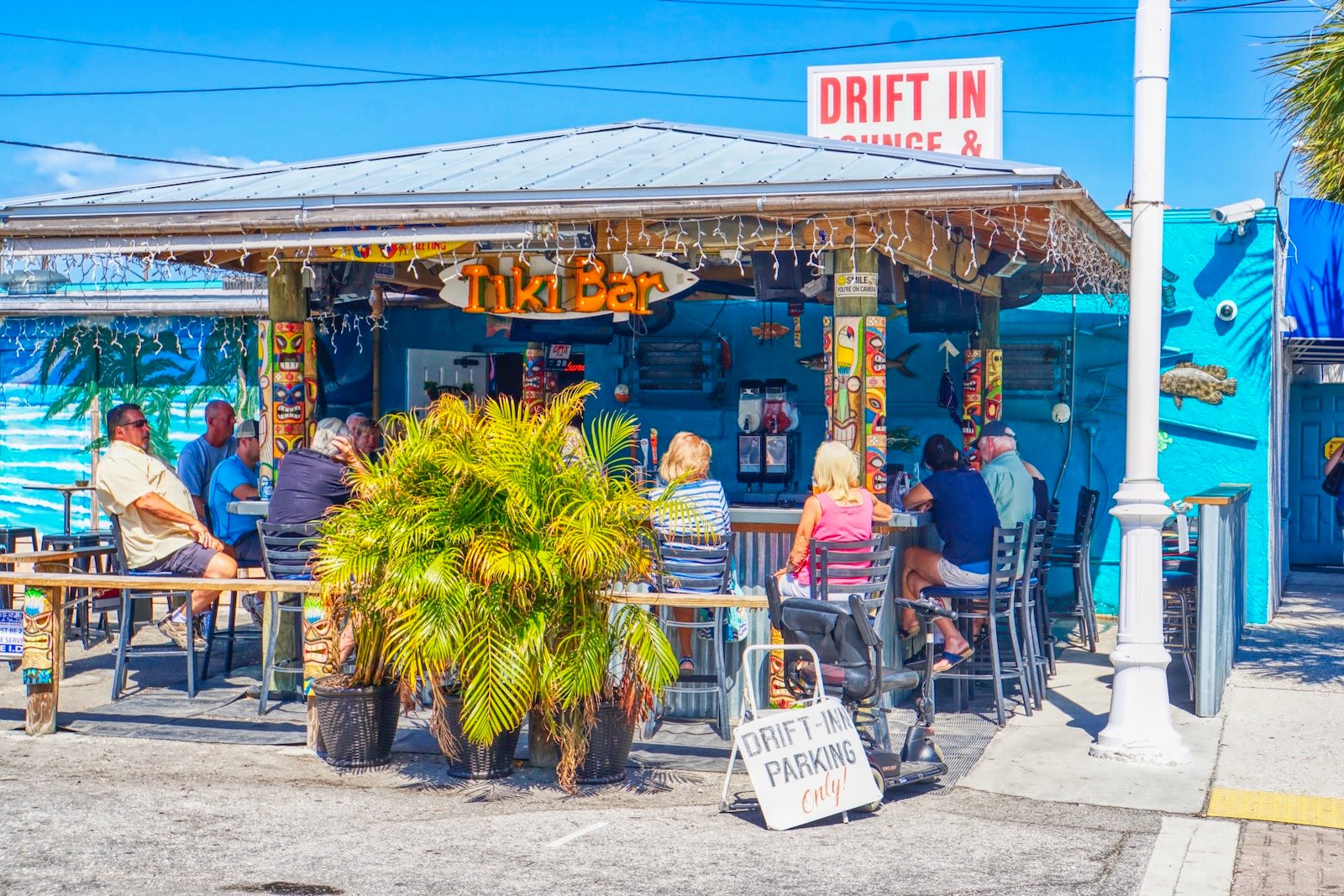 Drift In Tiki Bar Anna Maria Island
