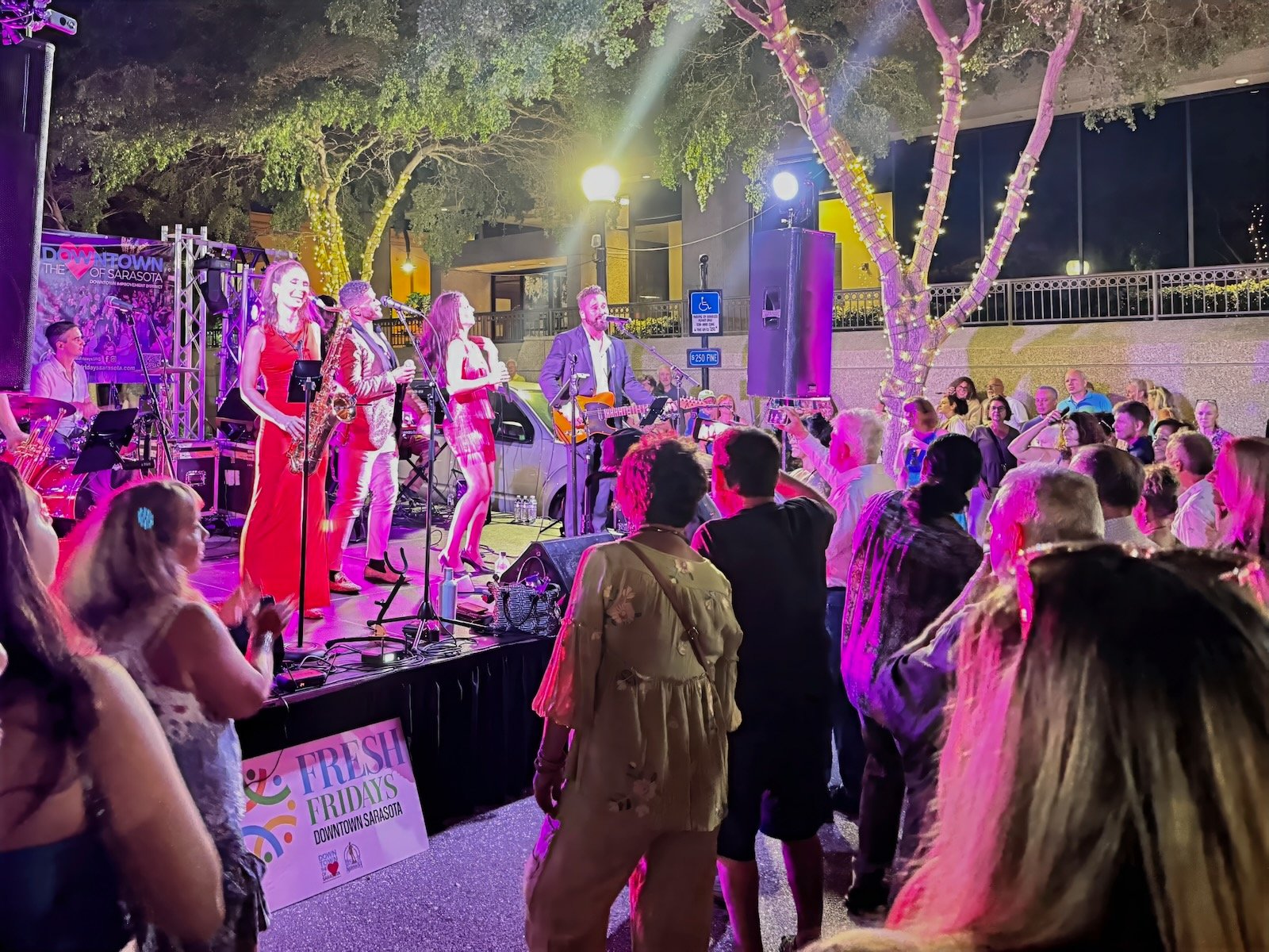 downtown sarasota fresh fridays