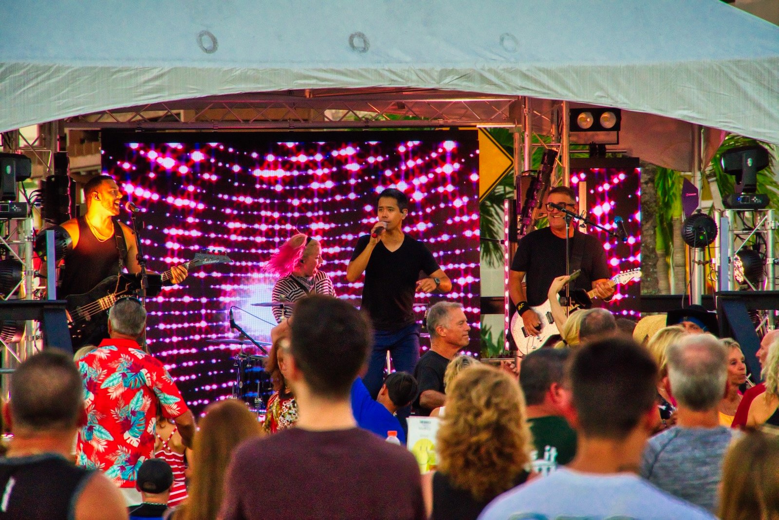 #NOFILTER's high-energy sets rock a big crowd at UTC Night Market Sarasota