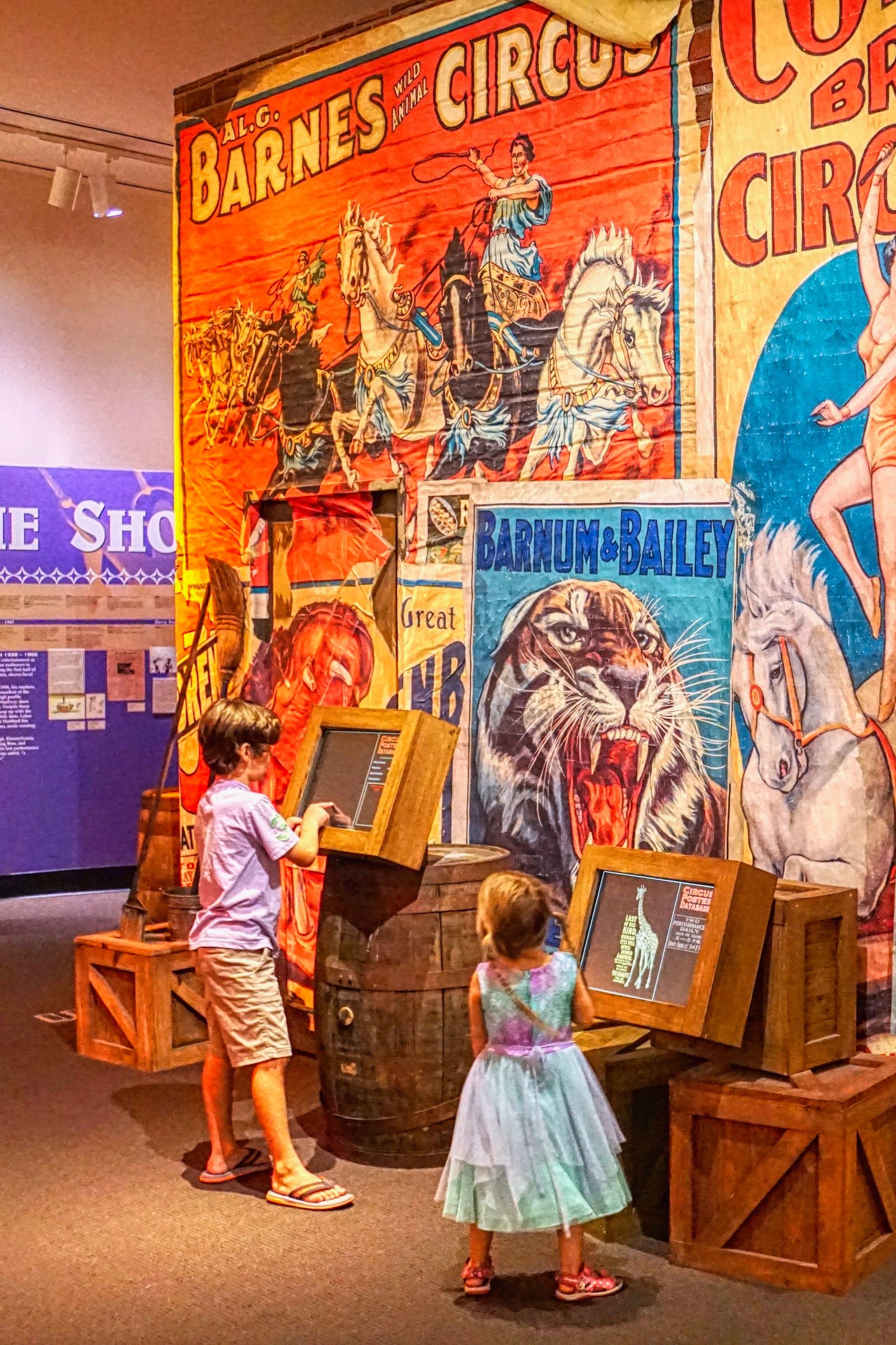 Ringling Circus Museum greets kids with colors, legends, & things to do