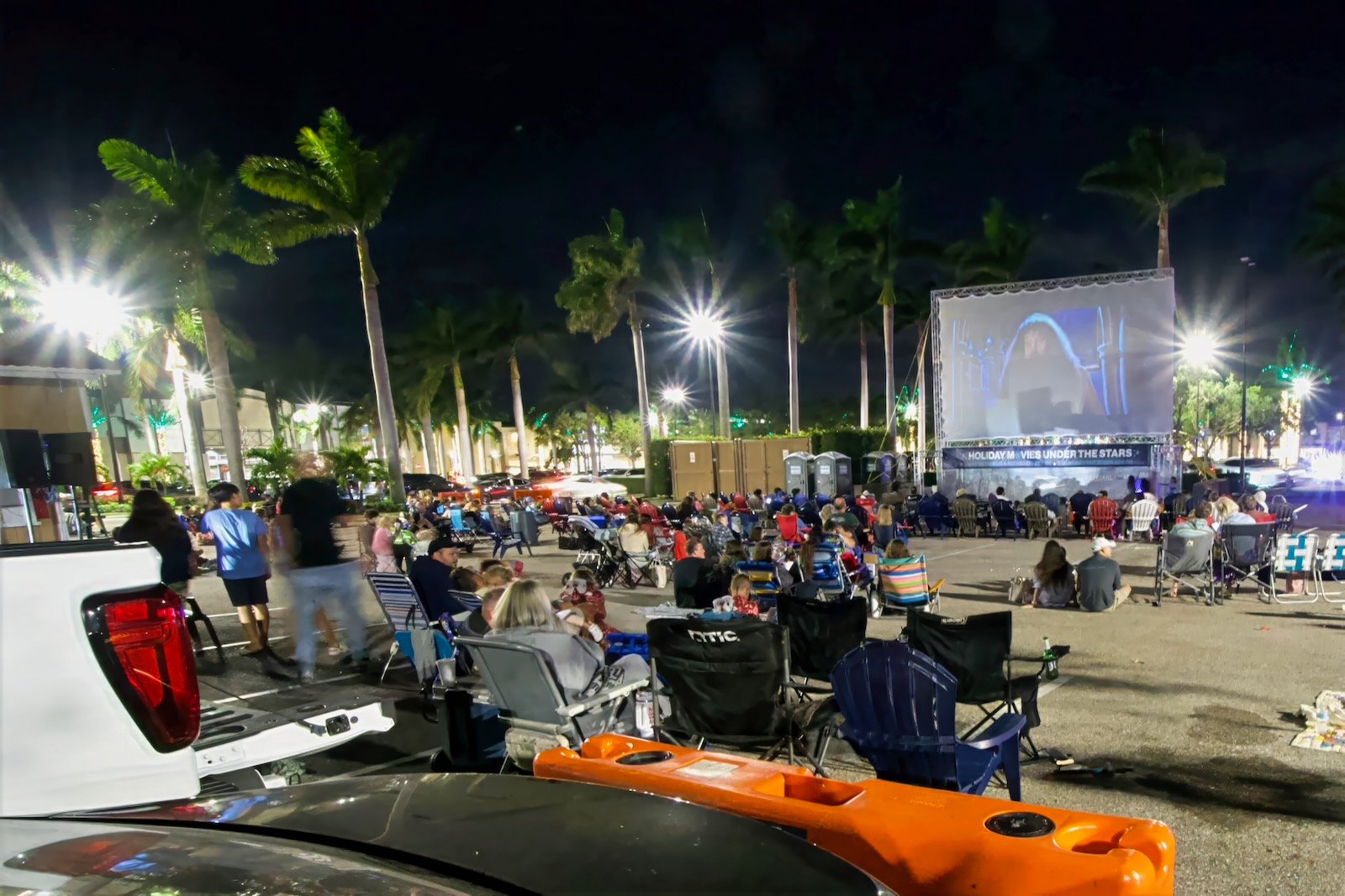 Free Things to Do at Sarasota Beaches - free outdoor movies throughout the year