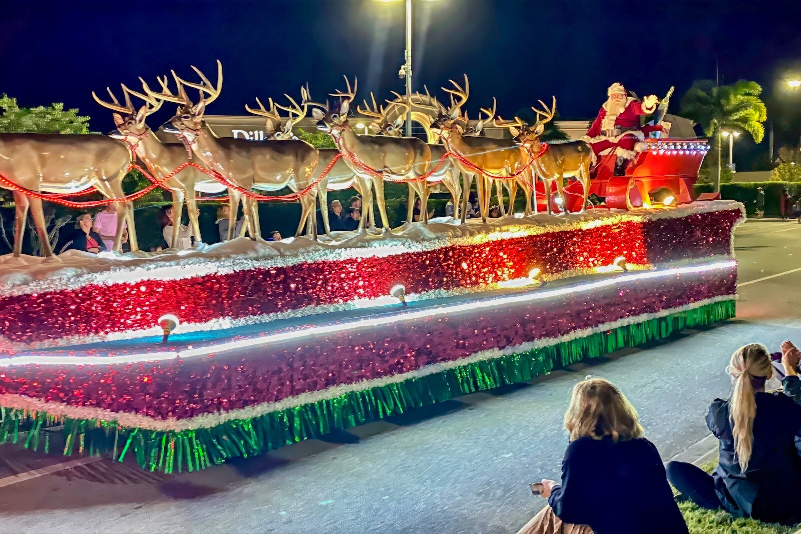 Santa arrives in Sarasota for Siesta Key Activities
