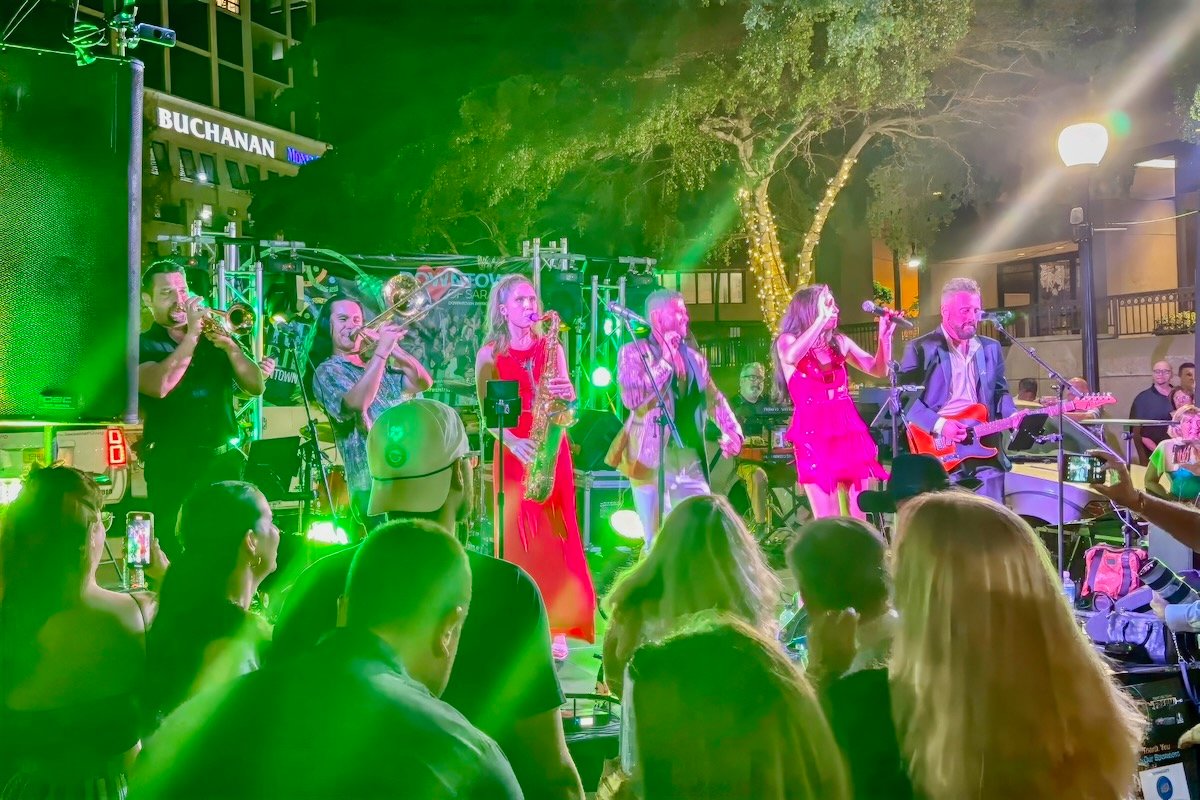 Screenshot Fresh Fridays in Downtown Sarasota