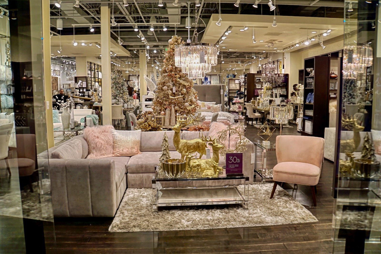 UTC Sarasota Crate & Barrel storefront