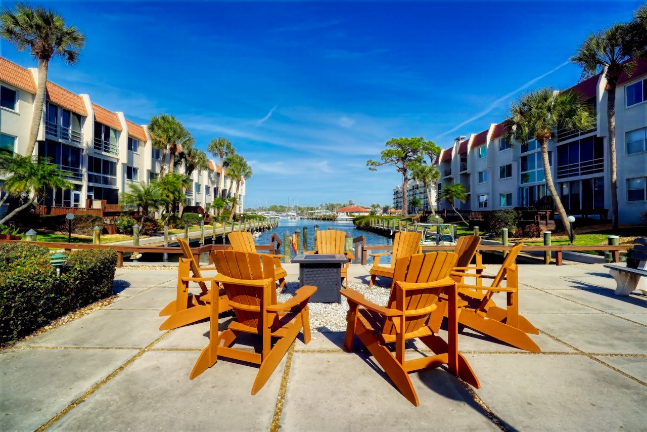 Venice Island waterfront condo - Bella Costa